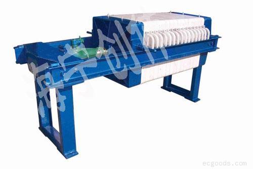 千斤顶压紧压滤机.